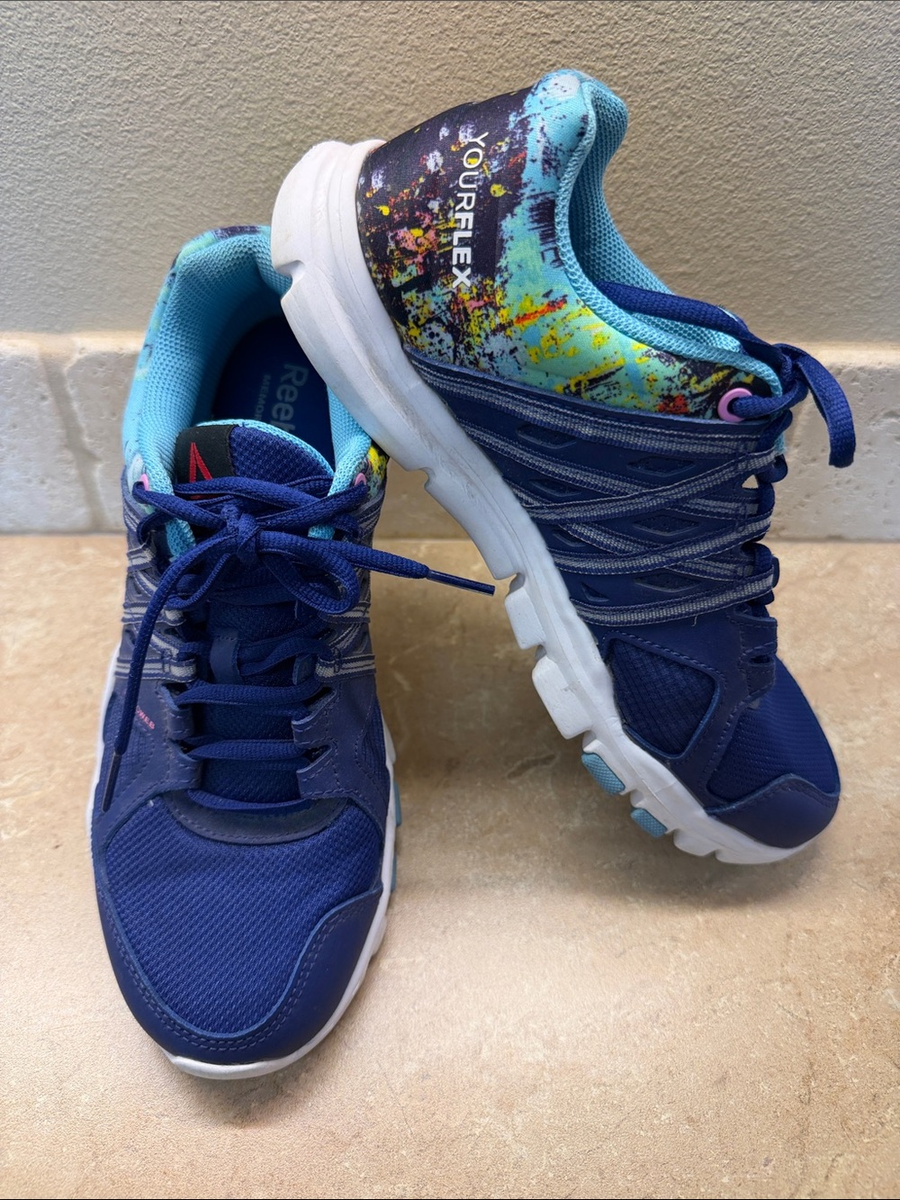 Reebok memory Foam Tech Navy Blue Athletic Sneakers